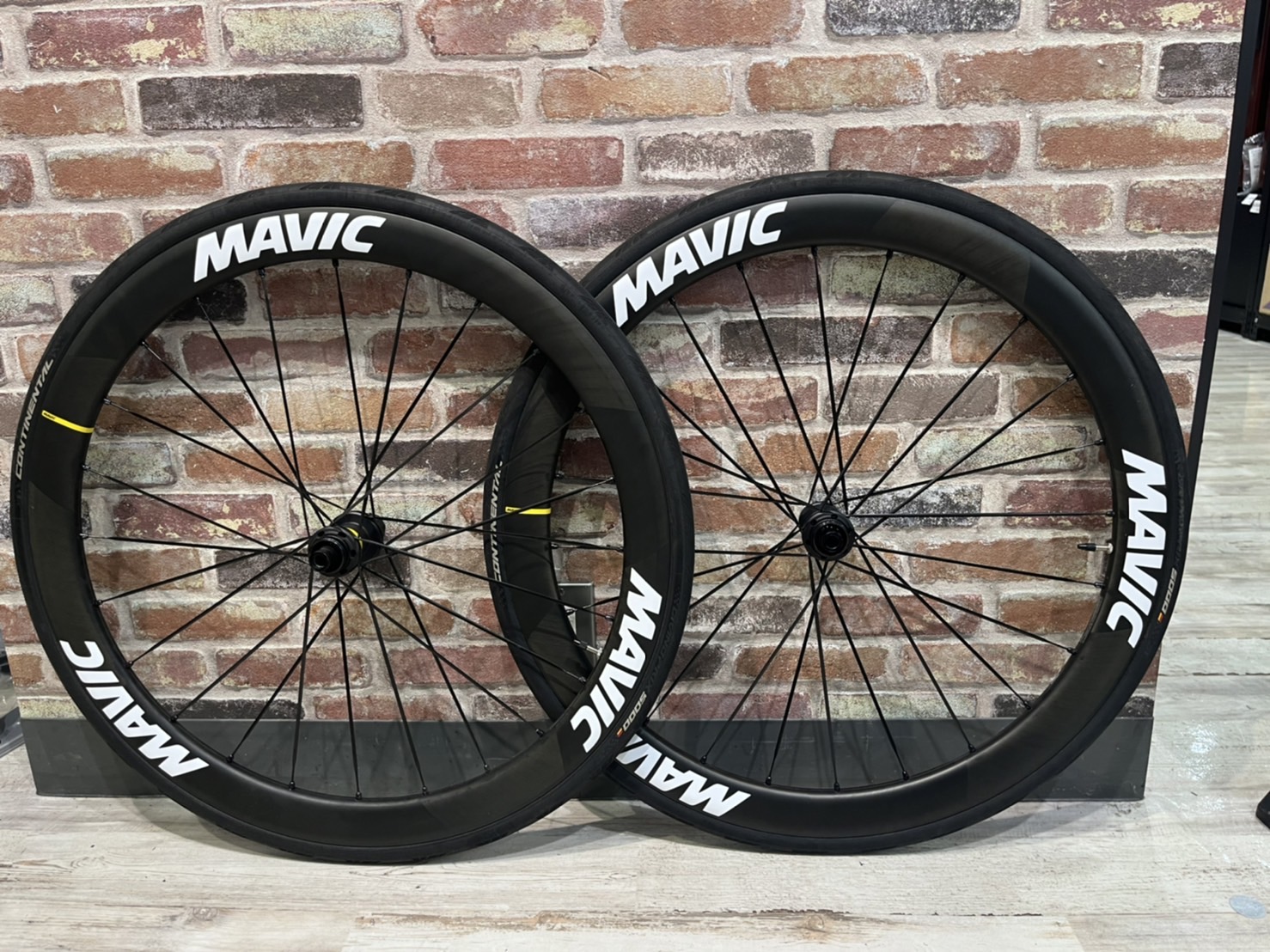 マビック MAVIC 2022モデル ホイールセット 11s COSMIC SLR45 DISC