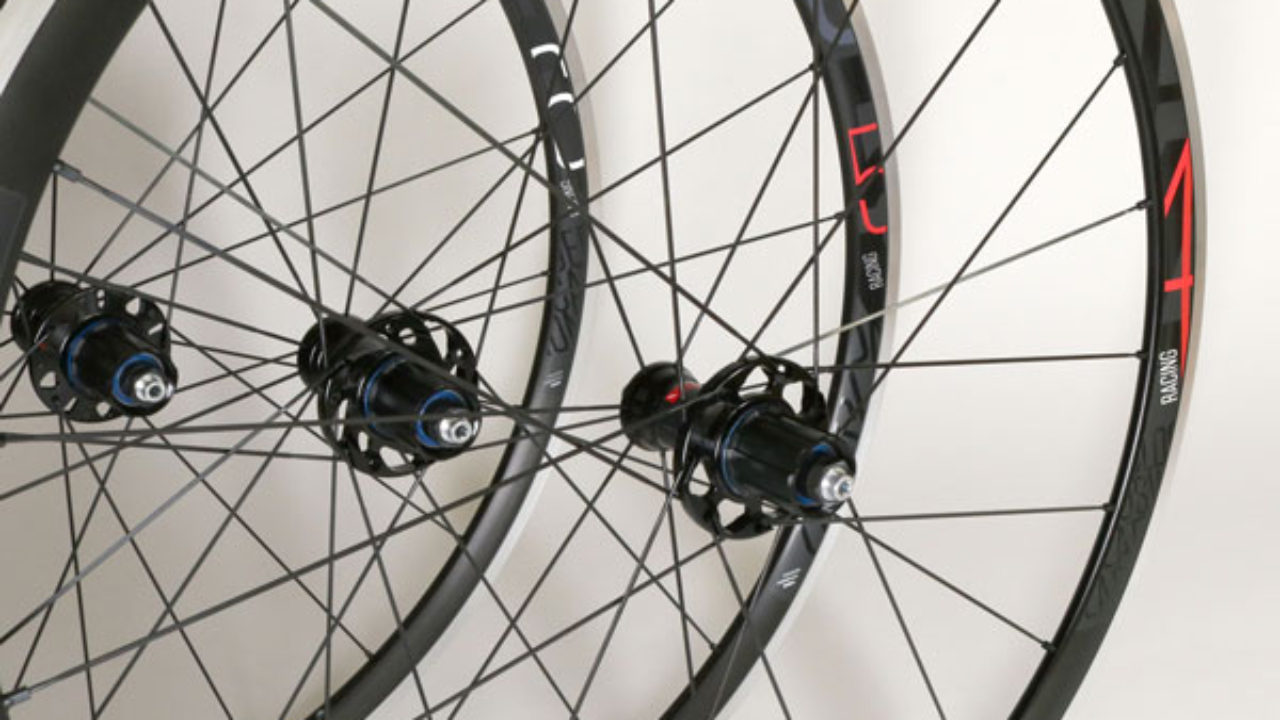 高評価の秘密 レーシング5 C17を徹底解明！5LGとどう違う？