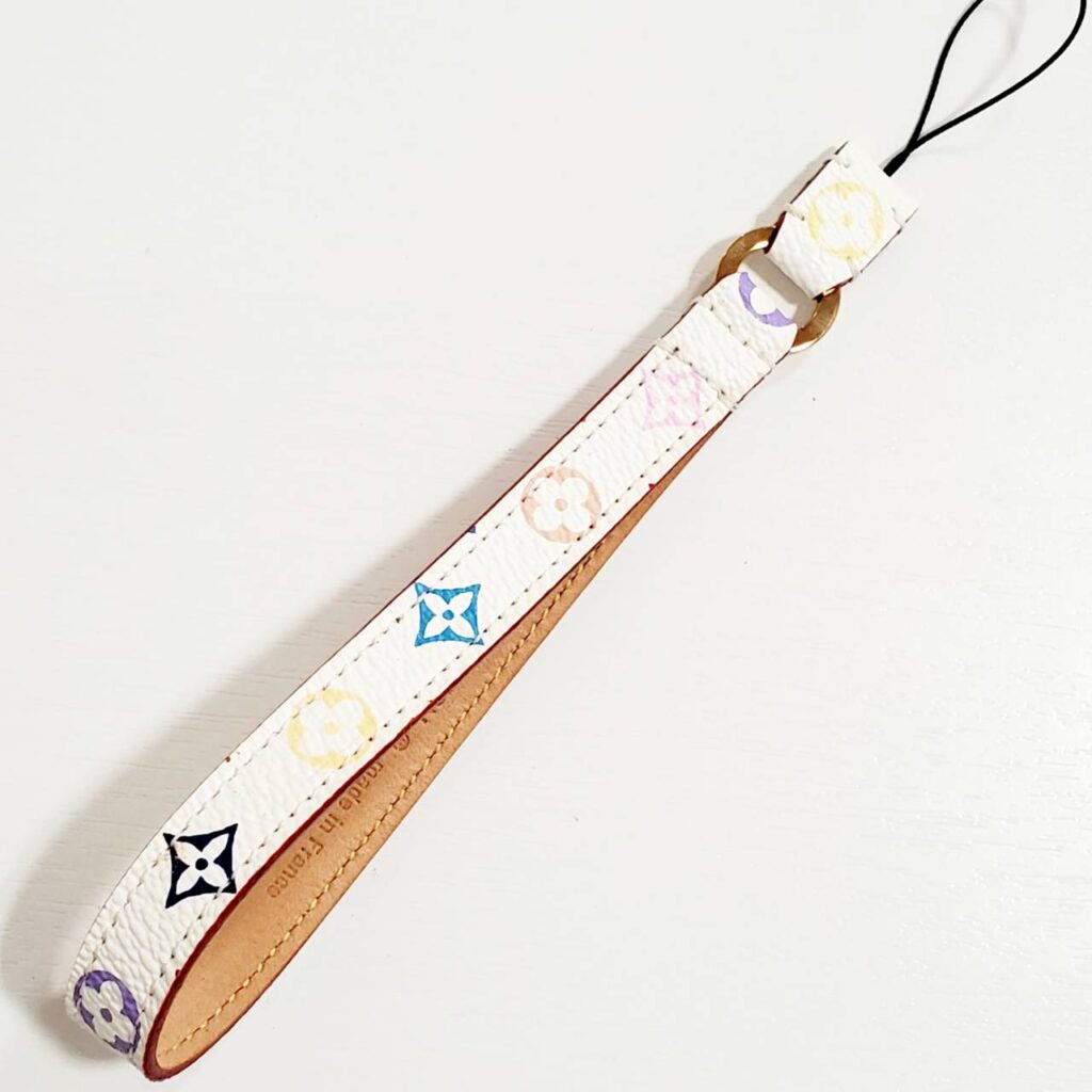 LOUIS VUITTON ルイヴィトン マルチカラー ストラップの買取実績