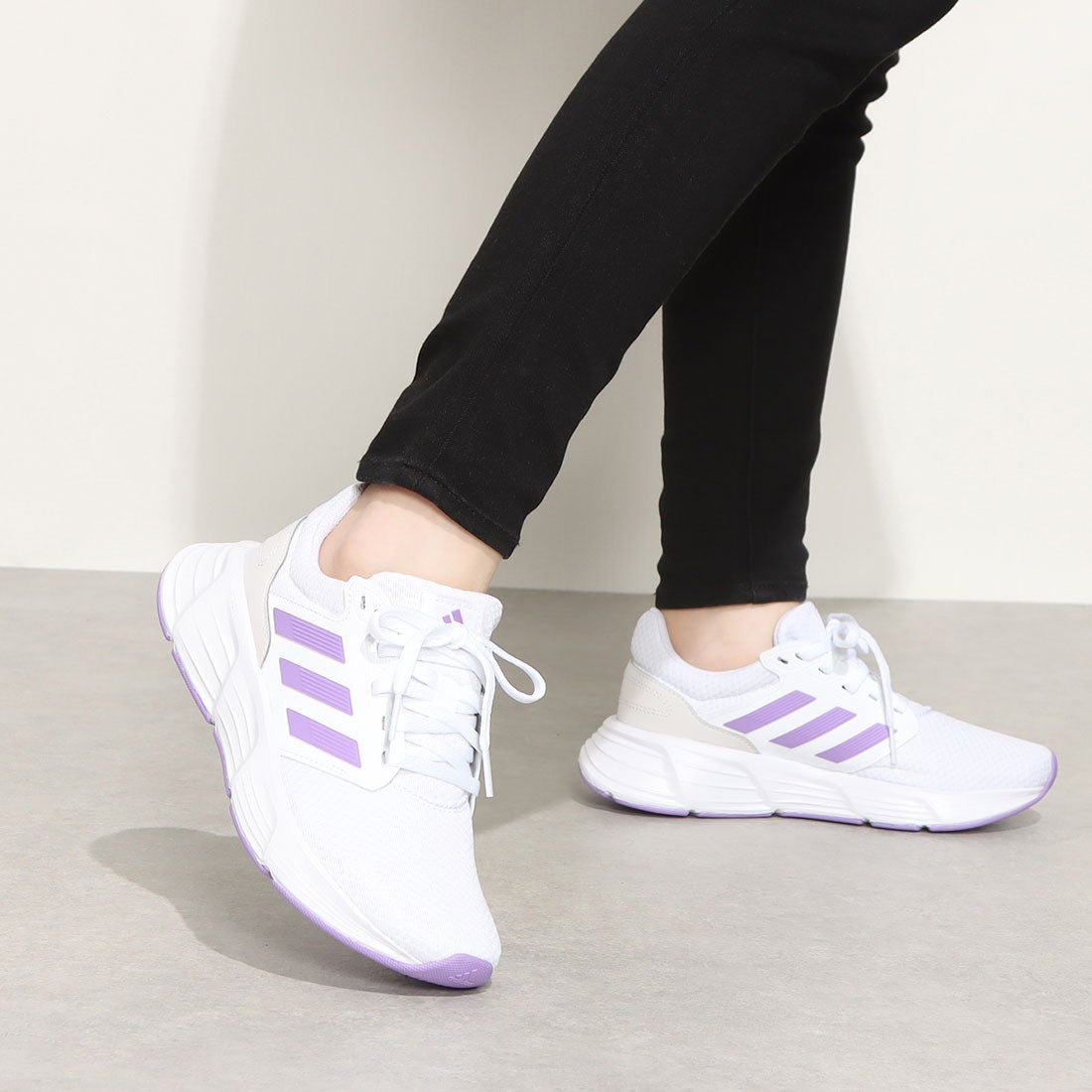アディダス adidas GALAXY 6 W 002415 （ホワイト×パープル） -waja