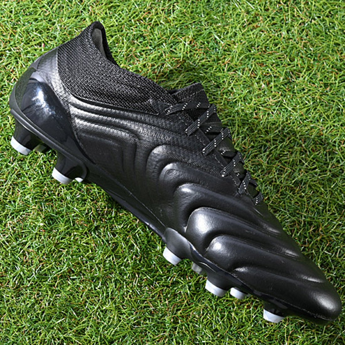 adidas アディダス コパ 19.1-ジャパン HG/AG(ブラック×レッド) EF9019