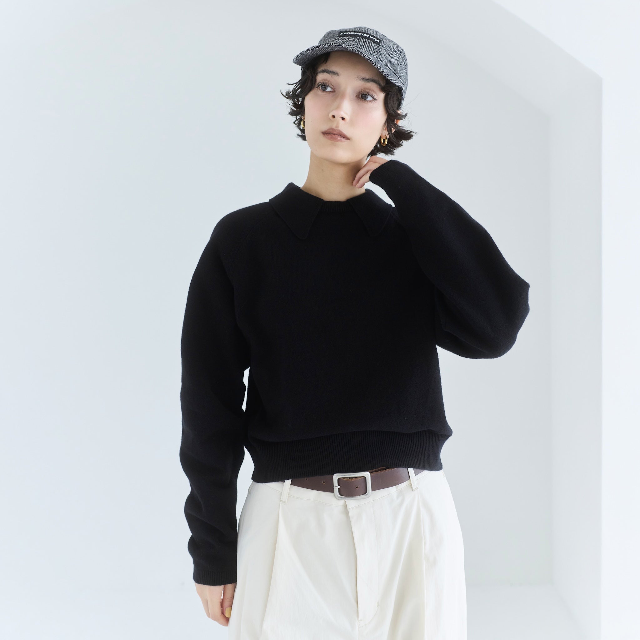 Sweatlike collarネックプルオーバー