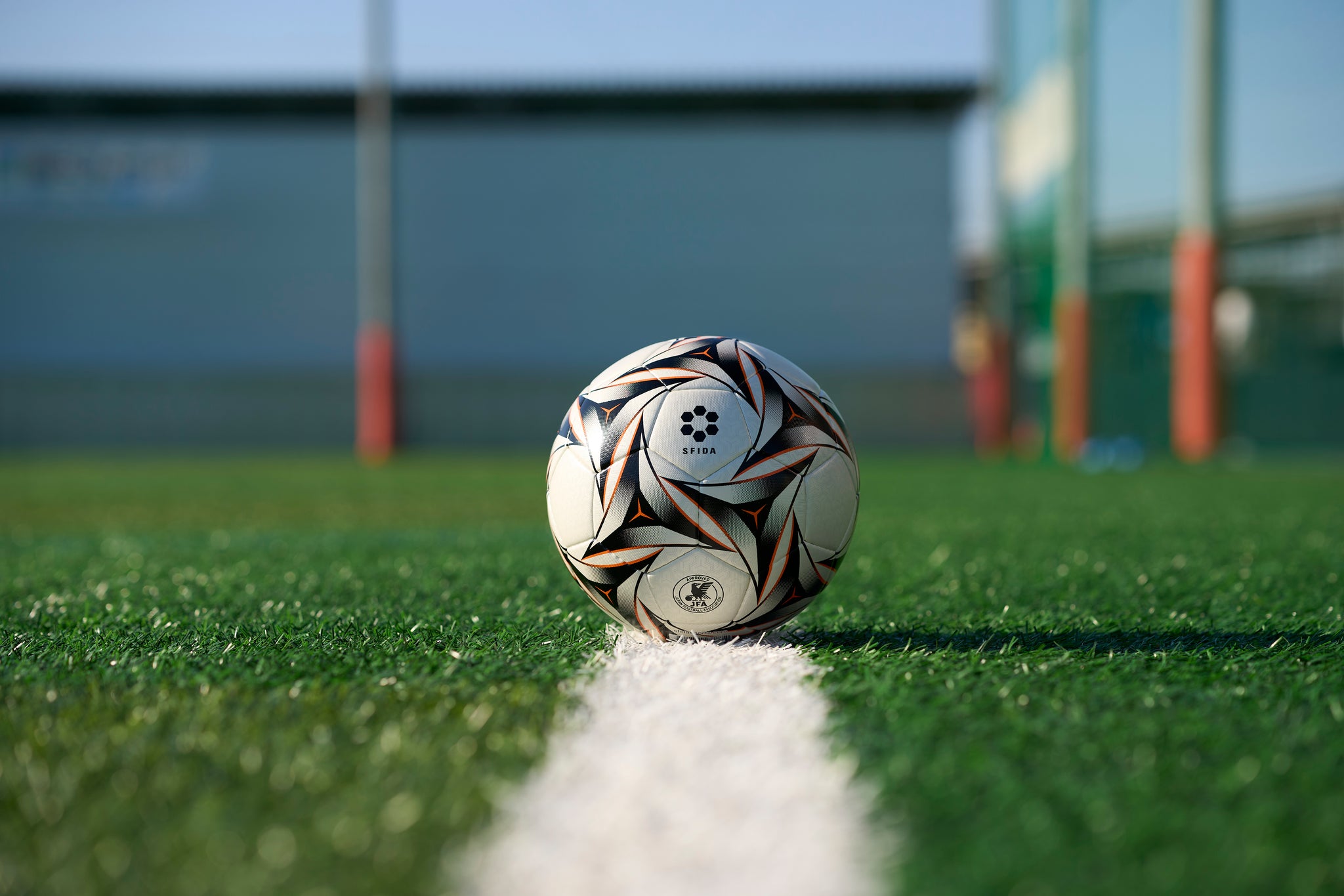 サッカーボール】SUPER THERMO SB-25ST01 5号｜sfida Online Store