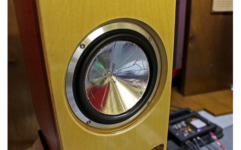 スーパーハイエンドブランド「Micro-Precision」の最高峰スピーカー