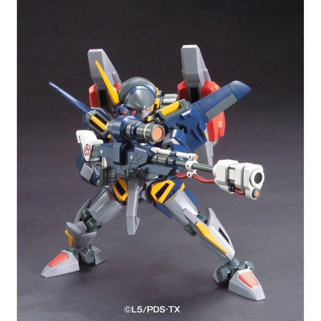 ダンボール戦機W』LBX「プロト・I」が1/1プラモデルに 全画面画像2枚目