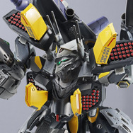 アーマードパーツが圧倒的迫力！「マクロスF」より、「DX超合金 VF-25S