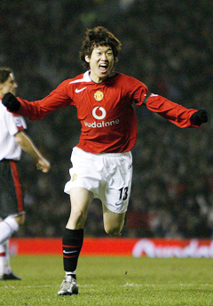 韓国サッカー'今年の人物'に朴智星 | Joongang Ilbo | 中央日報