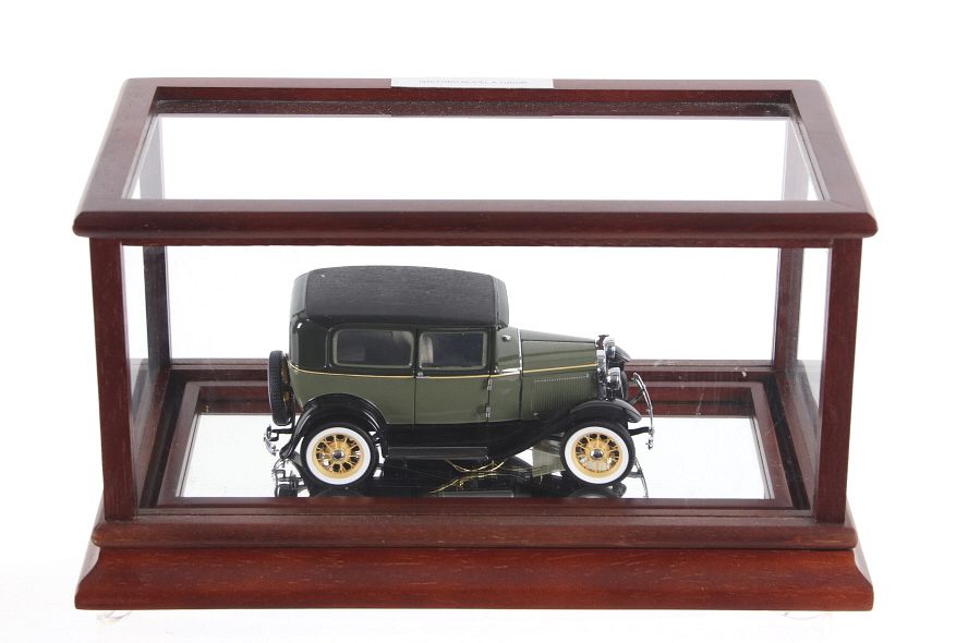 Franklin Mint 1930 Ford Model A Tudor 1:24 Diecast sold at auction