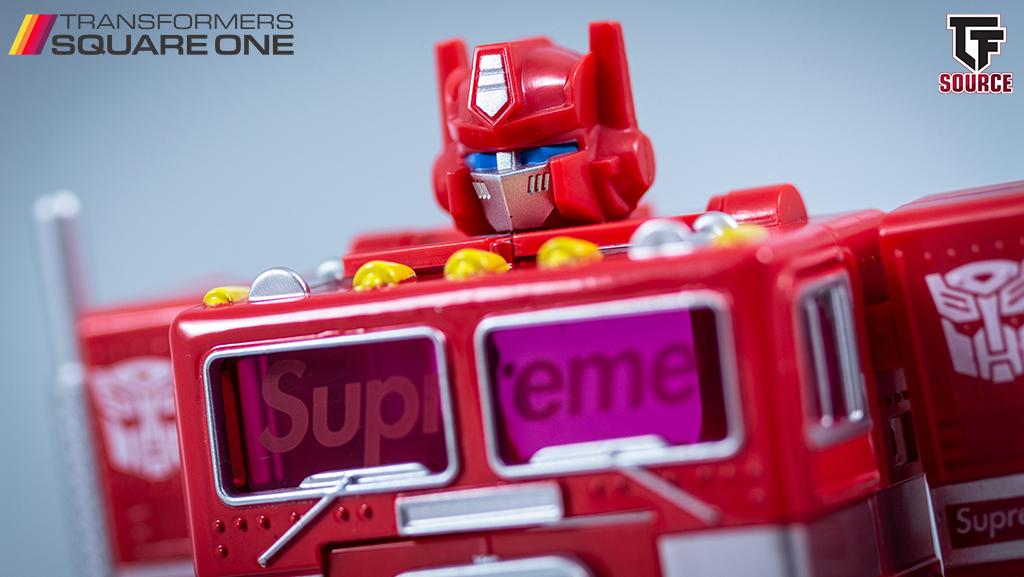 Gallery: Supreme G1 Optimus Prime