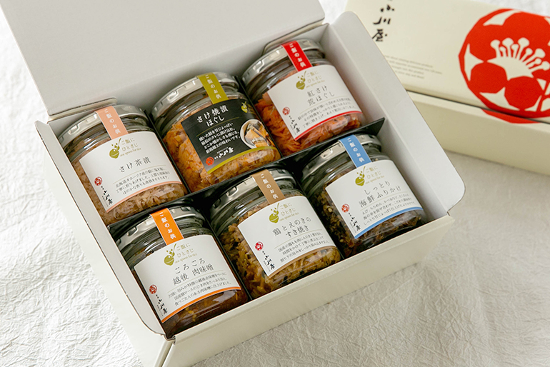 新潟直送計画】新潟小川屋の瓶詰シリーズ「ご飯にひとさじ」（さけ焼漬