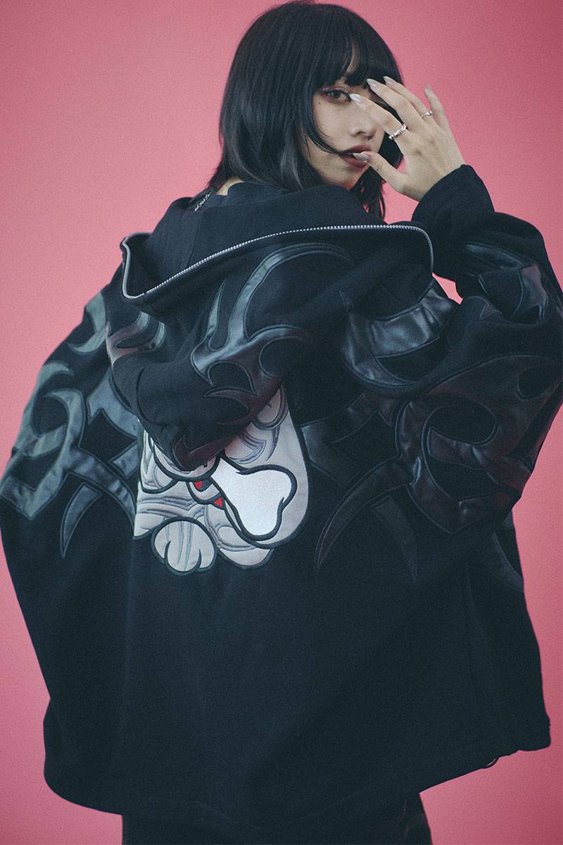 予約商品】GALFY (ガルフィー) 部族系ダブダブパーカー BLACK / ロック