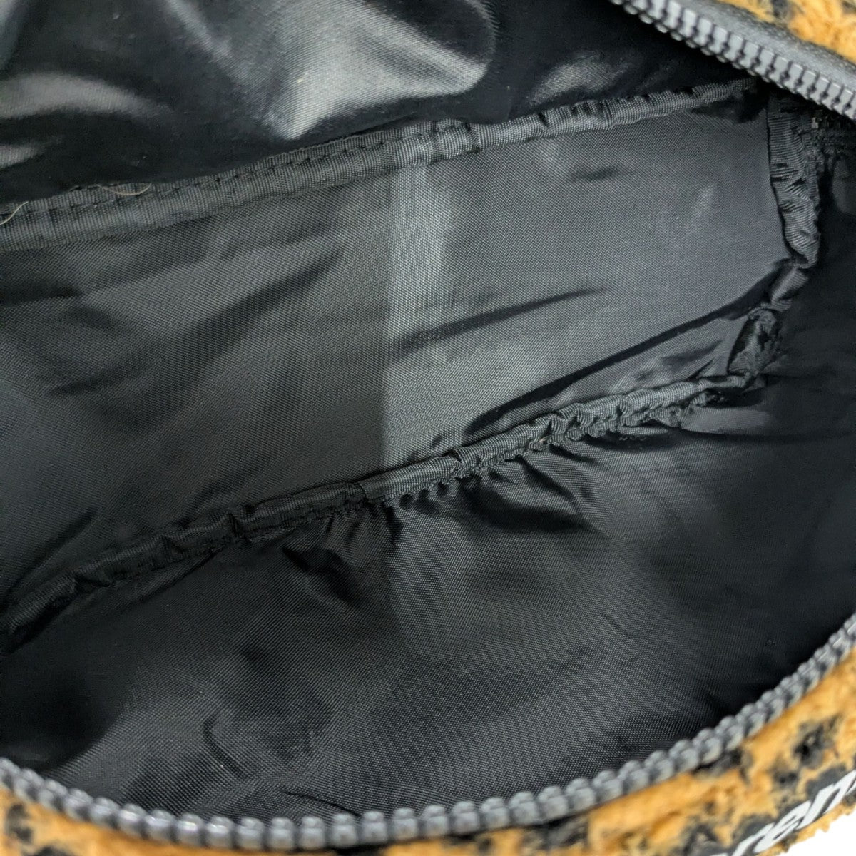 Supreme(シュプリーム) 17AWLeopard Fleece Waist Bagレオパード