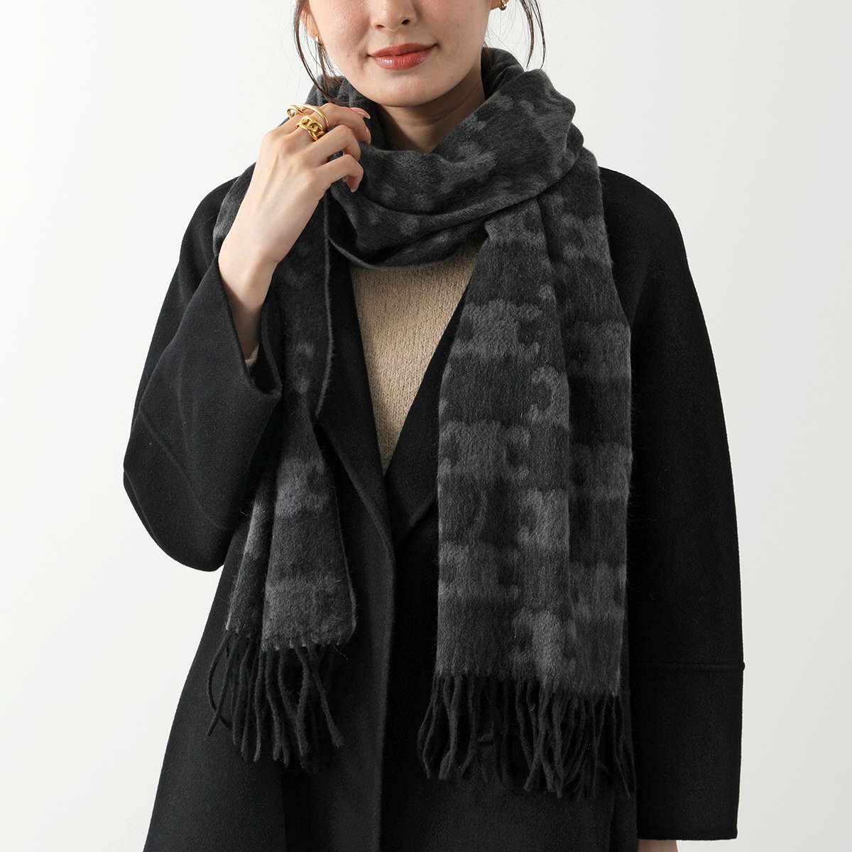 CELINE（セリーヌ） マフラー 2AWU4254U.38AT レディース トリオンフ