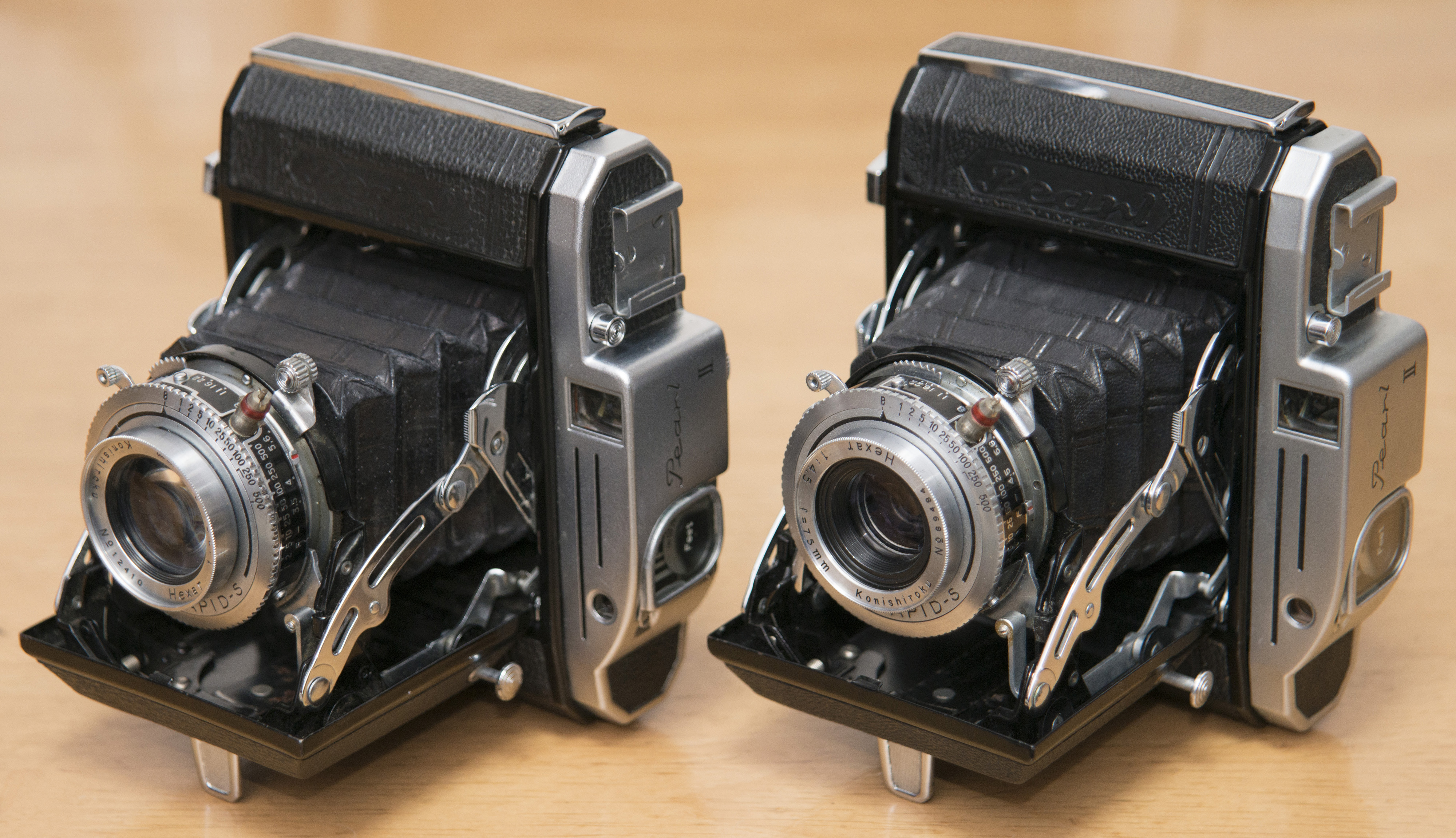 連動距離計を備えたセミ判カメラ 小西六 パール