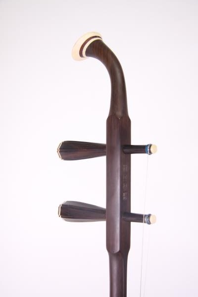 ほかの胡琴(二泉二胡・中胡)・ほかの楽器