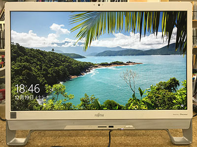 富士通 ESPRIMO FH52/U パソコンが倒れて画面が割れた修理 | パソコン