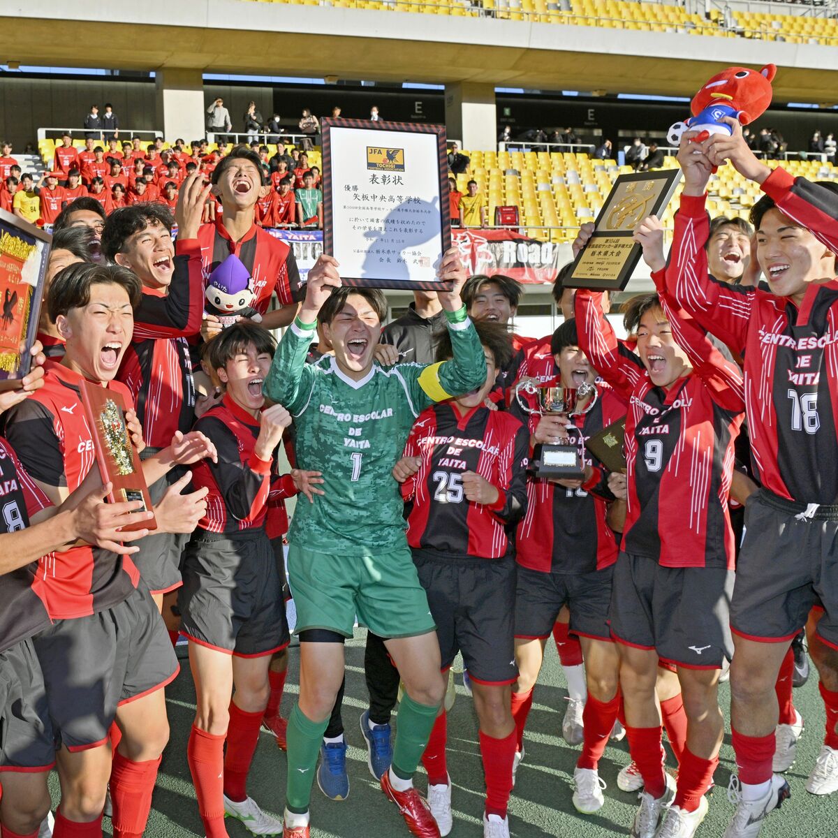 img_3f329f11e1025b936d3ae20a17