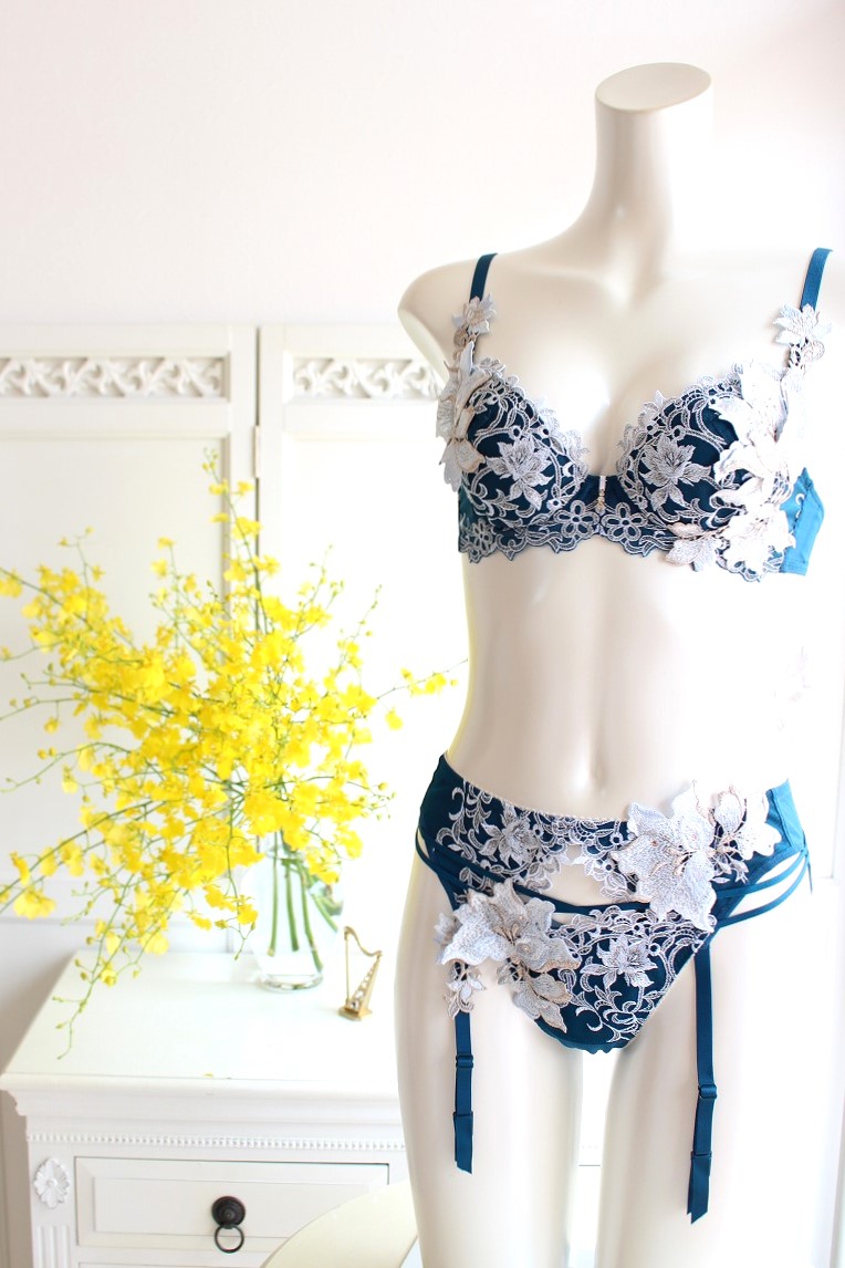 イギリスの花嫁♡ サルート12group BSカラー Vol.1 | La Sorbonne（ラ