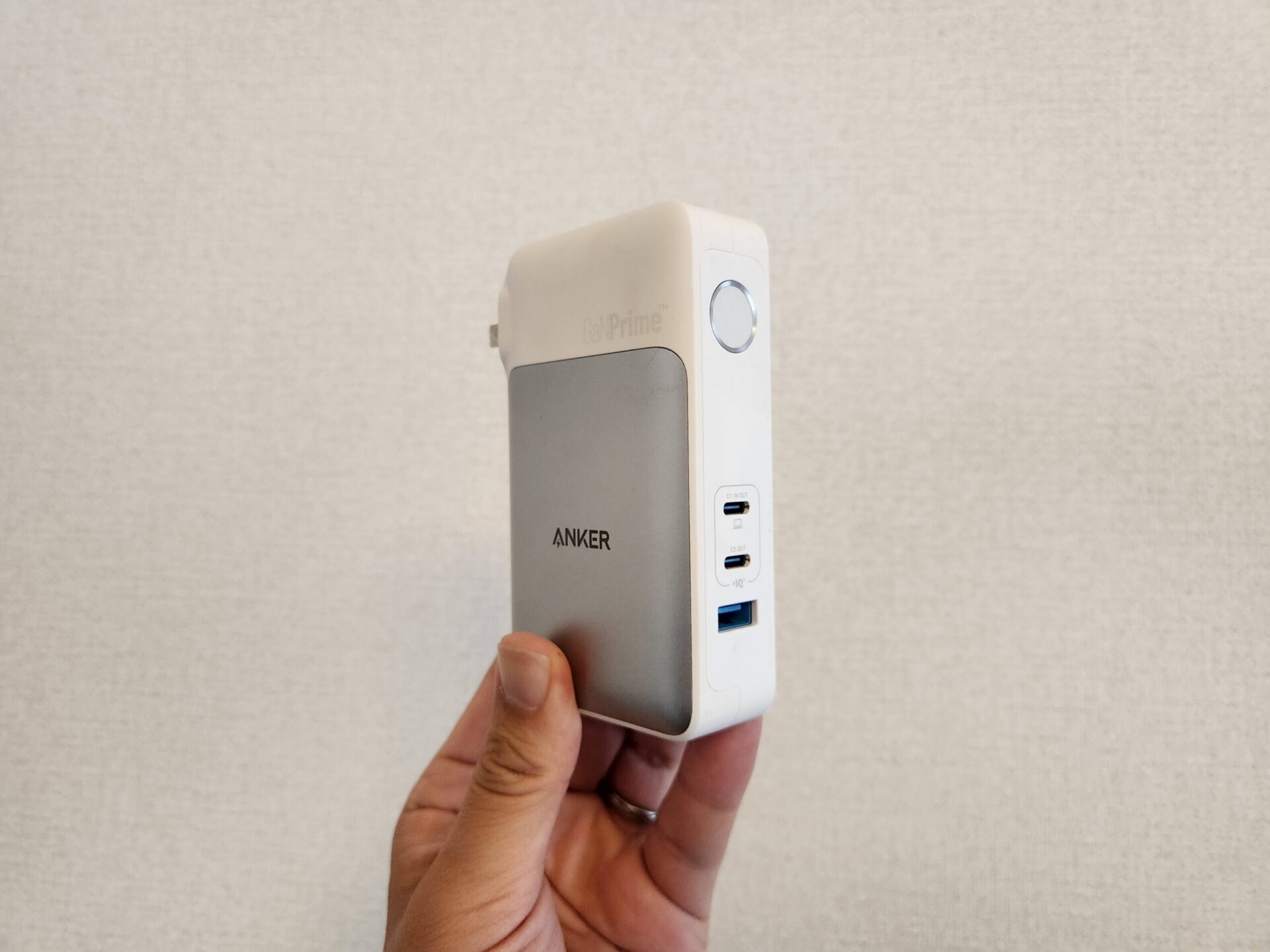 ベストバイ】出張・旅行時にもほぼ完璧なモバイルバッテリーAnker 733