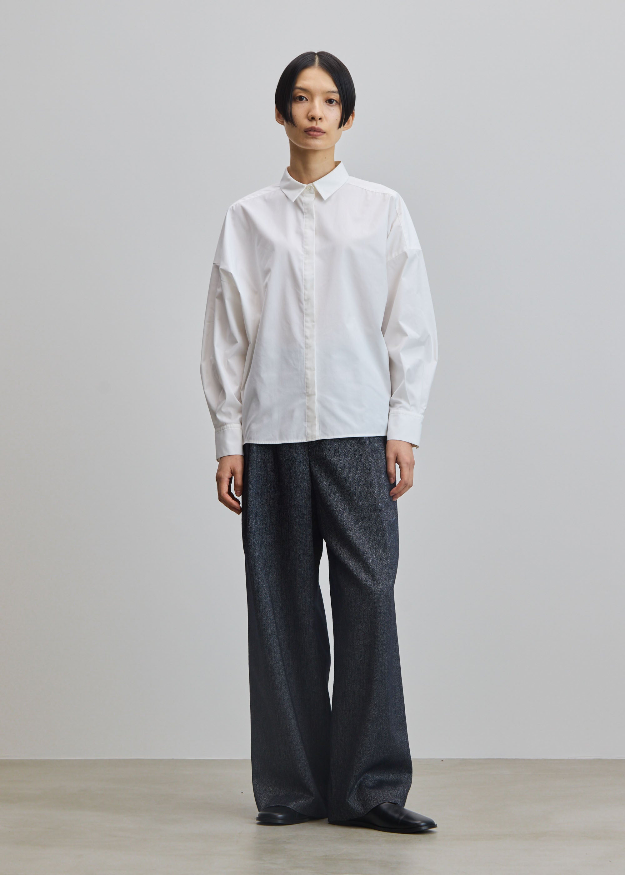 コクーンシャツ - SOÉJU online store｜上質な大人の女性のためのトップス