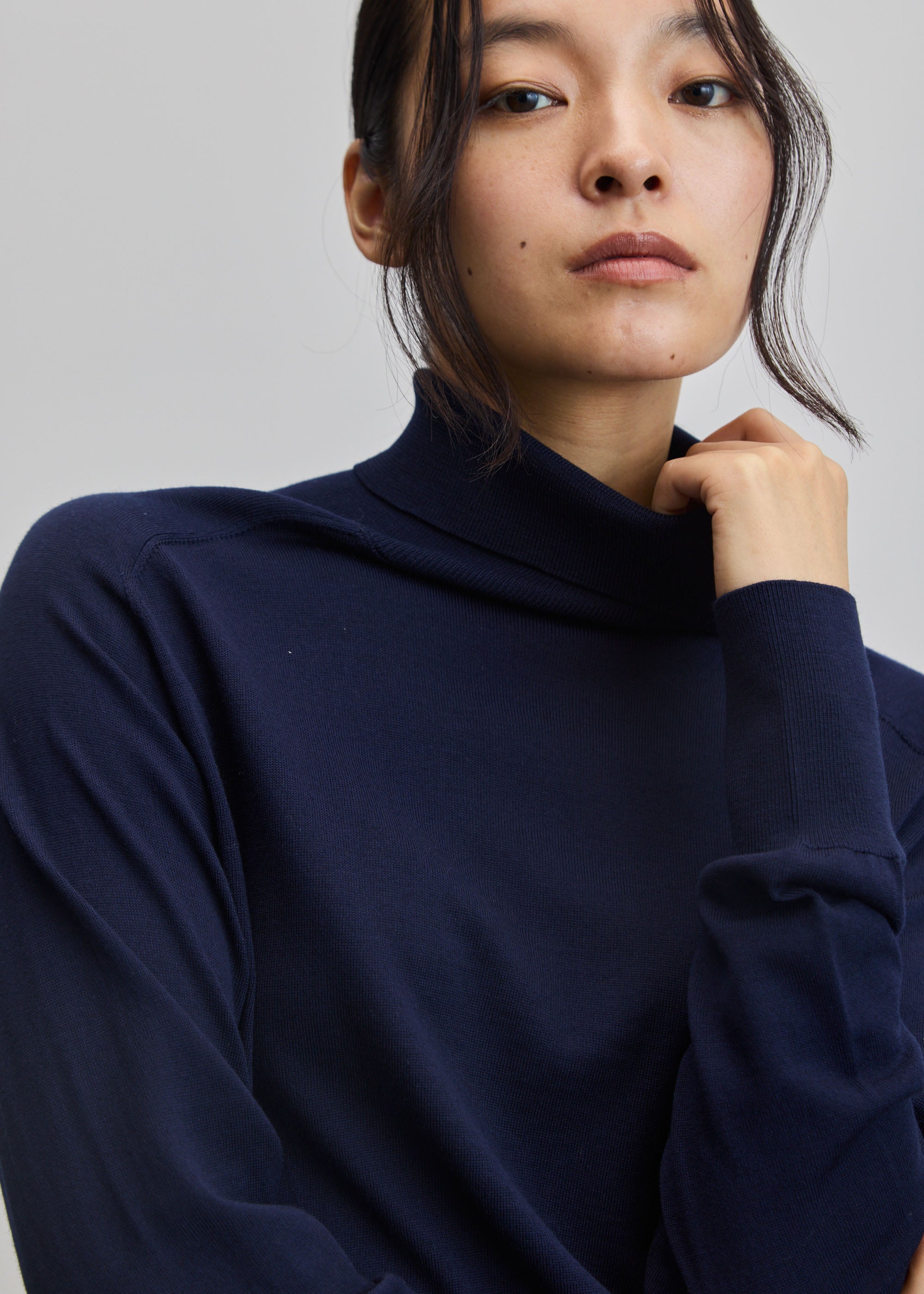 ウールハイゲージタートルネックプルオーバー - SOÉJU online store