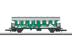Christmas Starter Set. Steam Freight Train with an Oval of Track