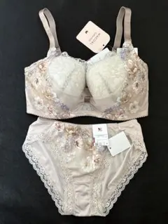 2026年最新】ワコール リボンブラの人気アイテム - メルカリ