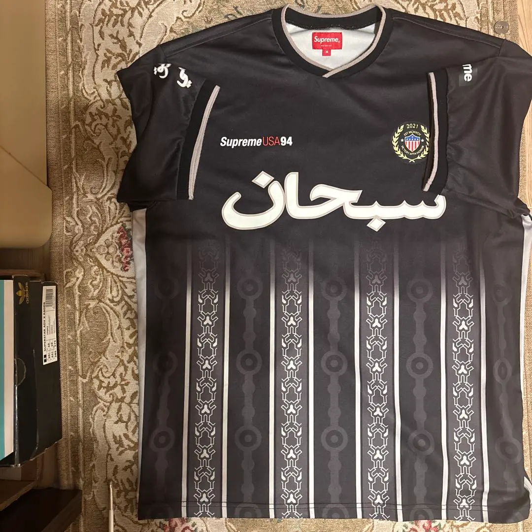2026年最新】supreme arabic logo soccer jerseyの人気アイテム - メルカリ