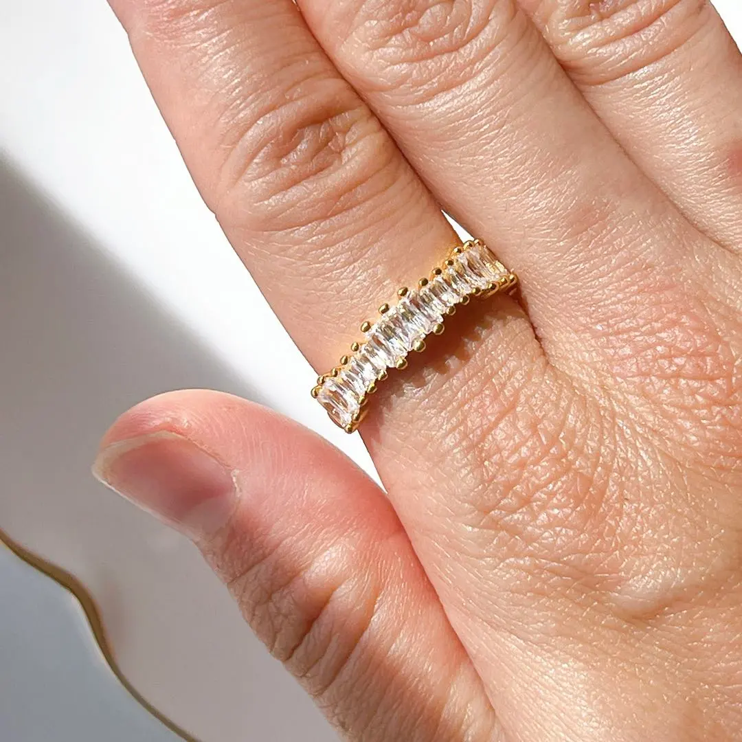 2026年最新】エメラルドカット エタニティの人気アイテム - メルカリ