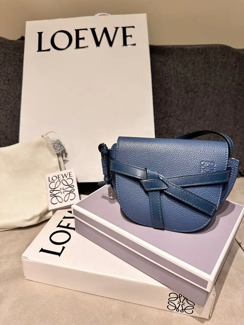 2026年最新】LOEWE カラー：ネイビー系 ショルダーバッグの人気