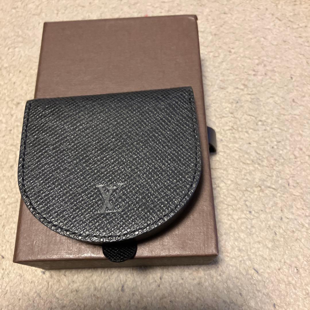ルイヴィトン タイガ　 ケース キュベット ルイヴィトンポルトモネキュベット 小銭入れ 14136 アルドワーズ（黒
