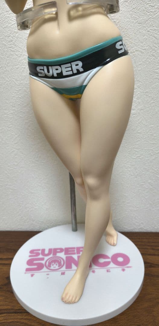 希少品　注意事項有　ギガンティックシリーズ すーぱーそに子 フィギュア