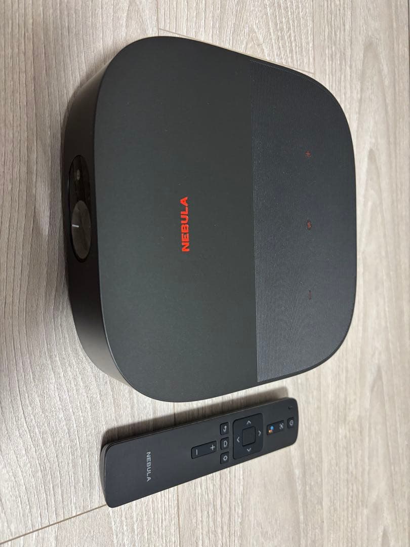 NEBULA VEGA PORTABLE 本体 Anker Nebula Vega Portable smart projector with built-in battery