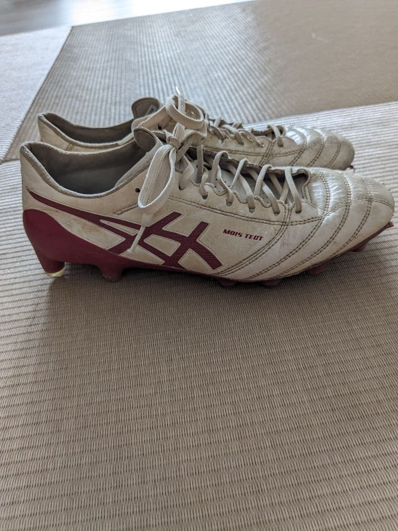 イニエスタ着用 asics DS light X-FLY 4 世界1008足限定 - メルカリ