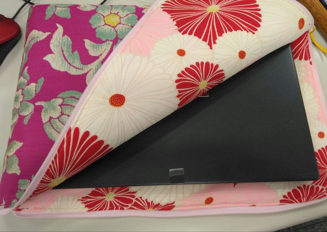 帯地リメイク ノートPCケース