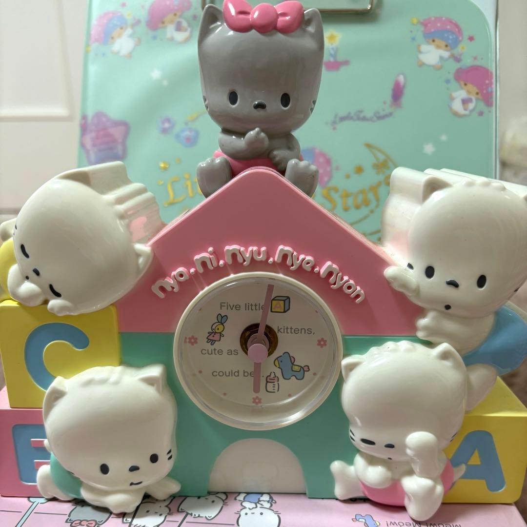 ニャニィニュニェニョン時計