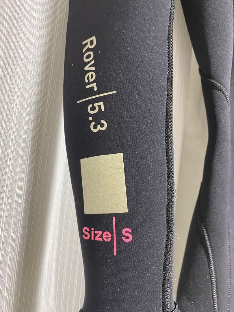 mares Rover 5.3 フルスーツ Sサイズ M109809229 - サーフィン・ボディ