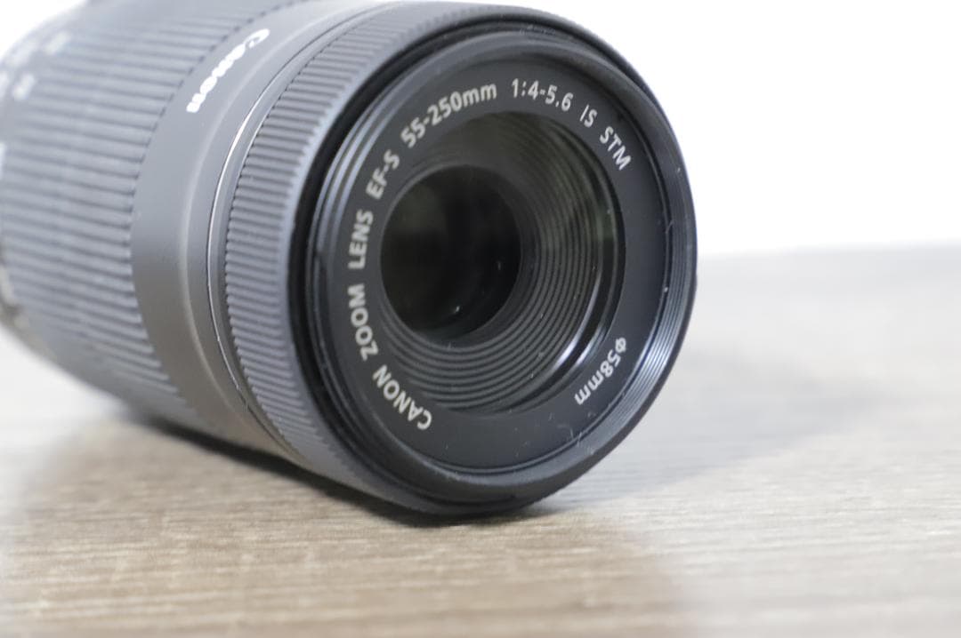 Canon EF-S 55-250mm f/4-5.6 IS STM　美品