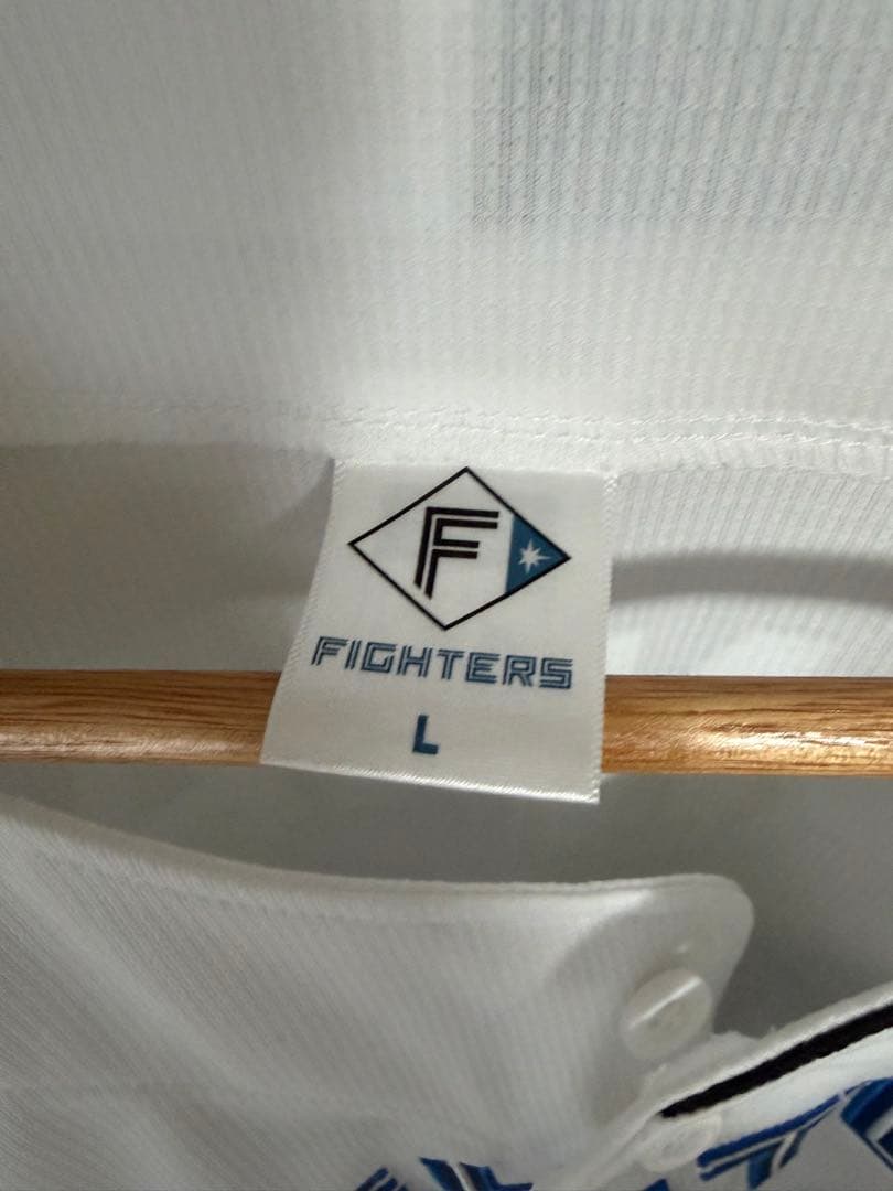 北海道日本ハムファイターズ ユニフォーム Lサイズ MANAMI 66番値下げ