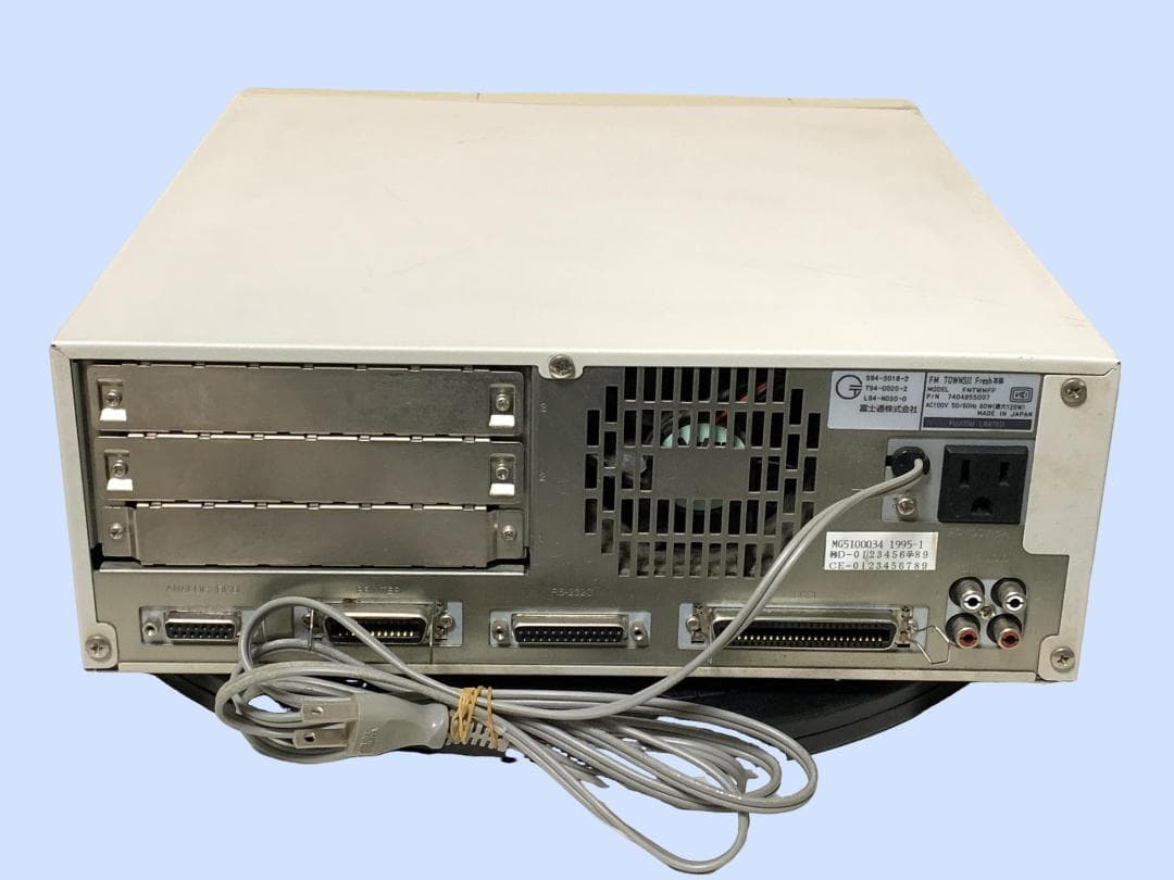 M9395 富士通 FM TOWNS Ⅱ FRESH 本体 FMTWMFF - メルカリ