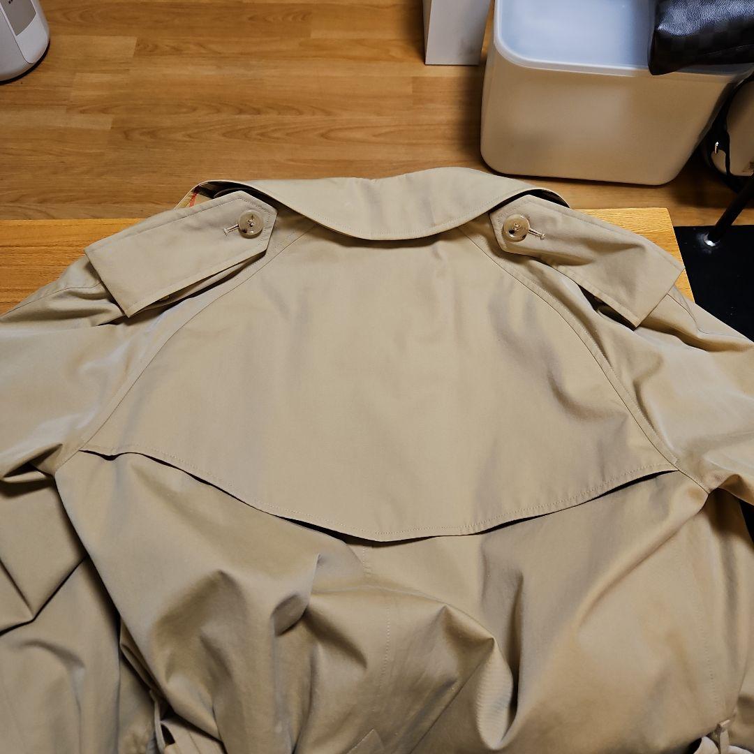 新品未使用】バーバリーウエストミンスター/廃盤ホーンボタン/現定価約