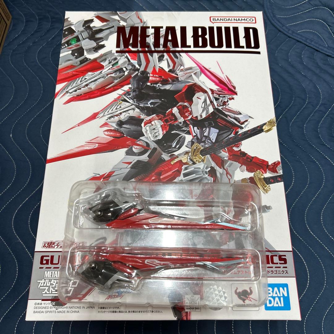 新品未開封　メタルビルド レッドドラゴニクス 邪道を司る龍の翼「METAL BUILD ガンダムアストレイ レッドドラゴ