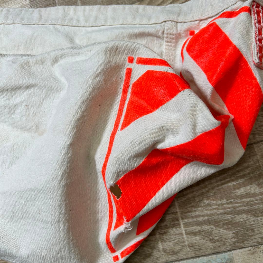 レア PLAIN DEALER ニュースペーパーバッグ オレンジ - メルカリ