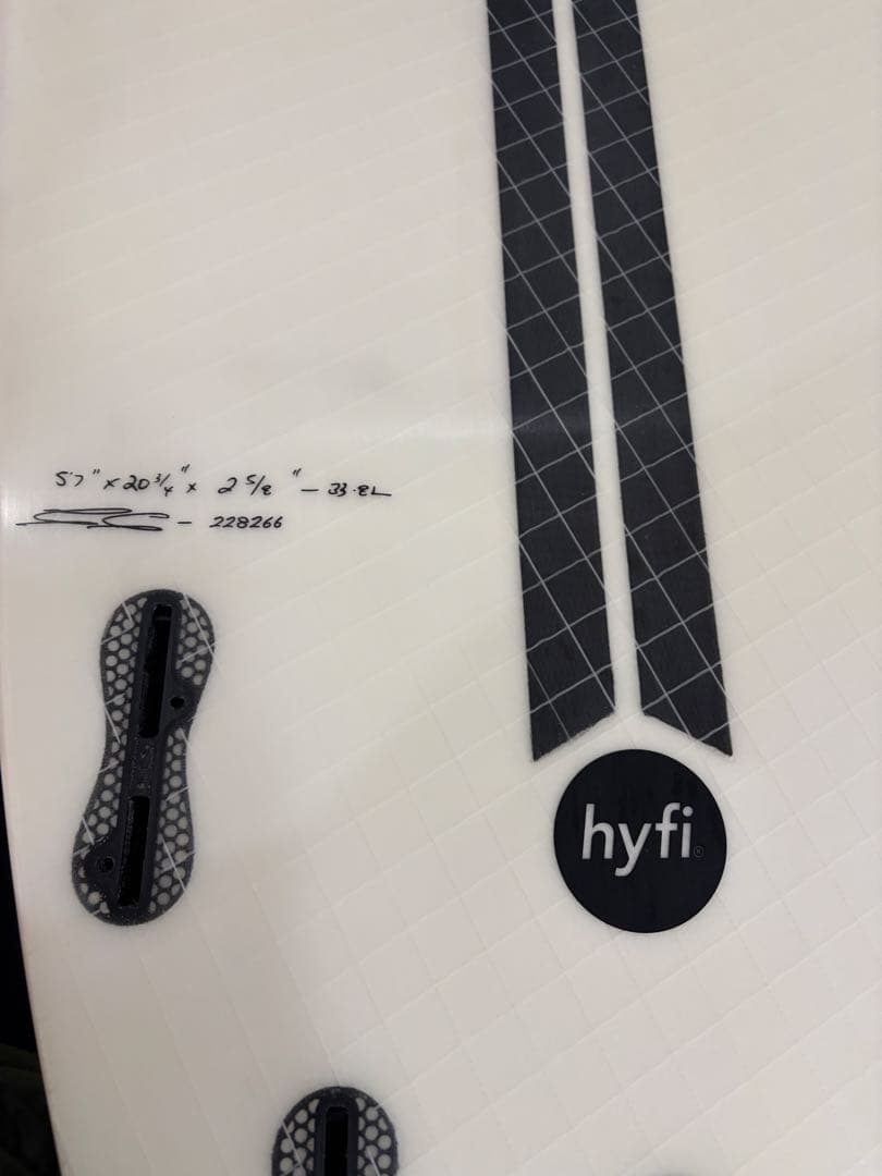 JSサーフボード フレイミングポニー5.7 EPS【手渡し】 - メルカリ