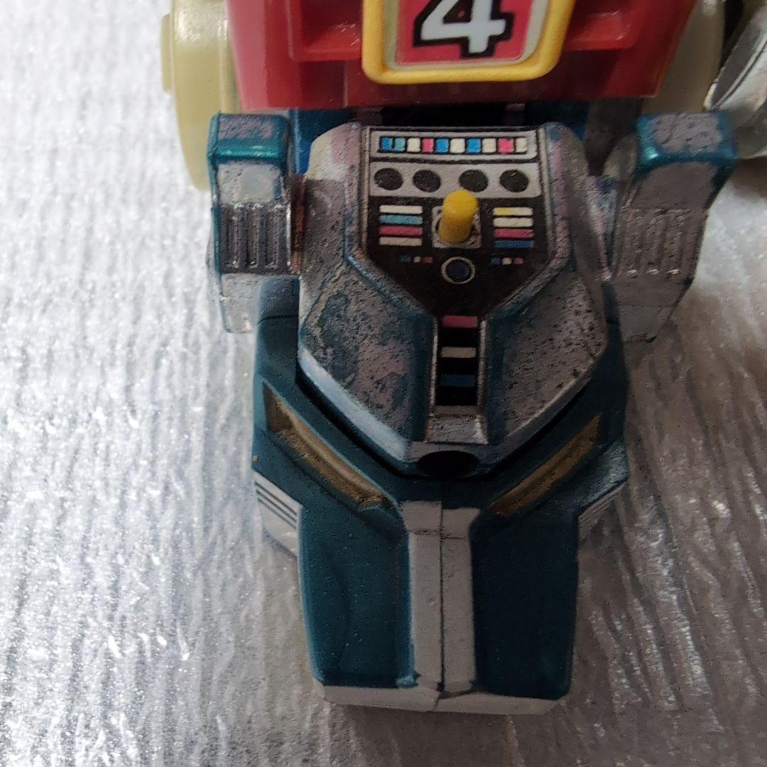 超合金。ポピー.ゴライオン。