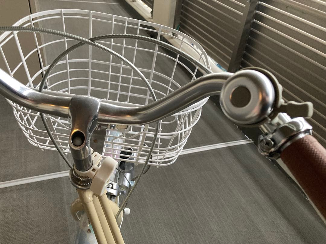 高価車・バイク・自転車 - リコリーナ シティサイクル ベージュ 24インチ