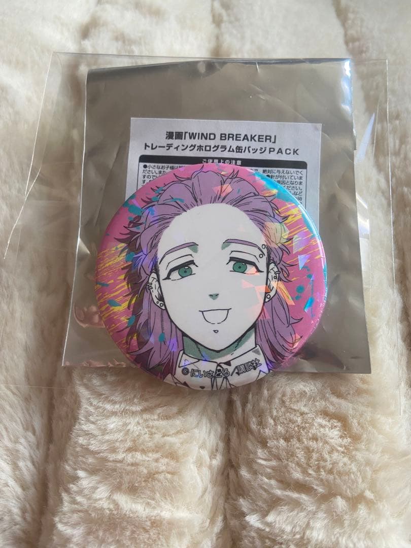 WIND BREAKERホログラム缶バッジ 桐生三輝 ウィンブレ - メルカリ