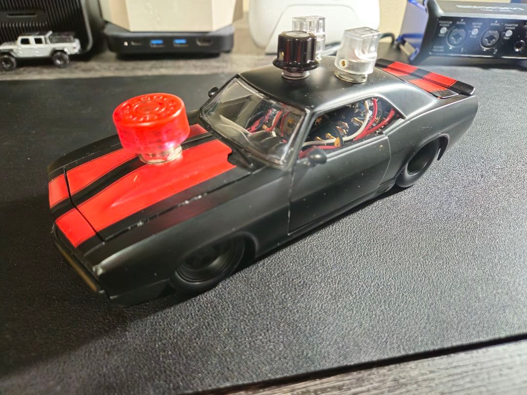 ギター V8 FUZZ 1969 CAMARO レイジ・アゲインスト・ザ・マシーンの完全再現ギターがついに発売