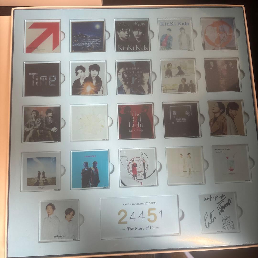 KinKi Kids 25周年 ジャケ写アクスタコレクション - メルカリ