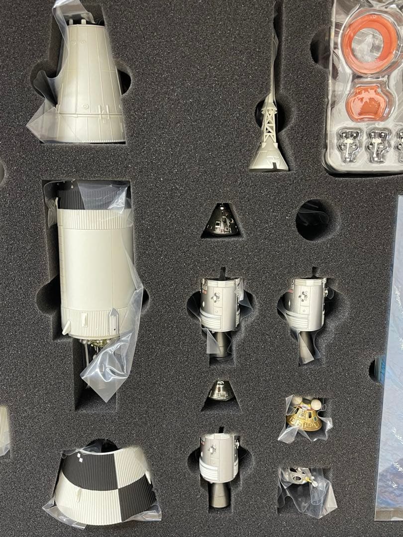 バンダイ　大人の超合金 アポロ13号&サターン V型ロケット 魂ネイション